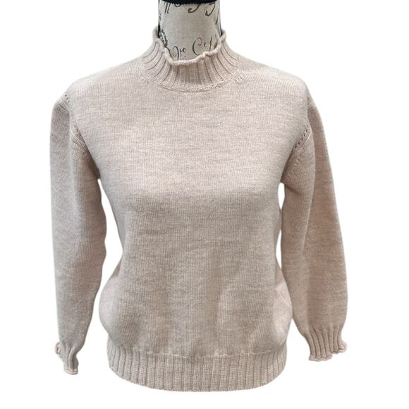 Alexa Chung X AG Scotland Wool Sweater
In Pearl - Picture 3 of 10